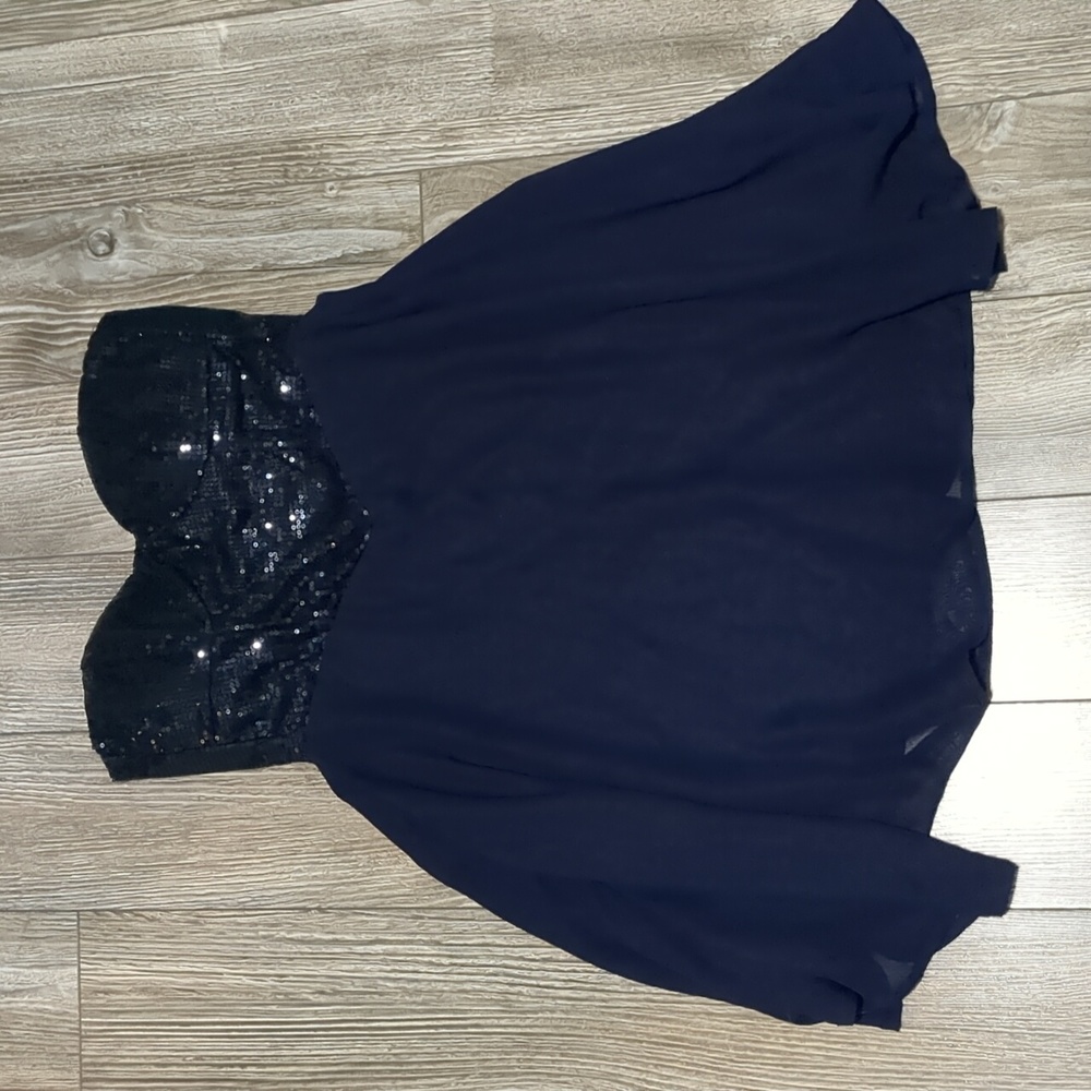 5/$25 Navy Blue Sequined Strapless Dress S